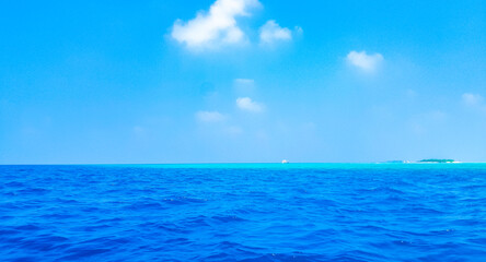 Natural tropical turquoise sandbank islands Madivaru Finolhu Rasdhoo Atoll Maldives.