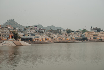 Fototapeta na wymiar Holy lake in Pushkar, Rajasthan India. 