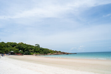 Fototapeta na wymiar Beautiful tropical beach in Koh Samet, Thailand