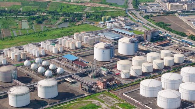 petrochemical white oil storage tank