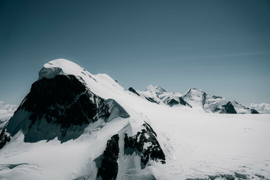 vergletscherte Bergwelt (Breithorn, Castor, Pollux, Monte Rosa)