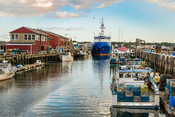 docks and boats at docks in Portland Maine, USA - obrazy, fototapety, plakaty