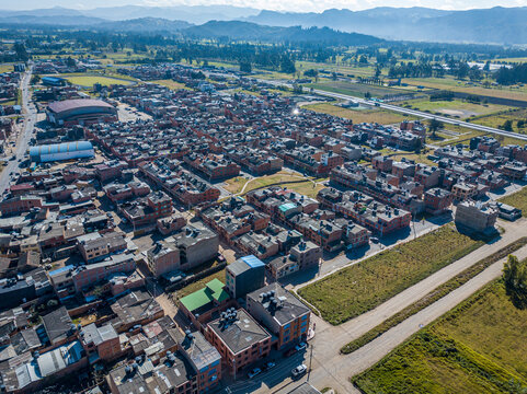 Aerial Artistry: Ubat&eacute;'s Photographic Showcase