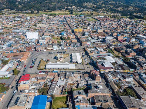 Ubat&eacute;'s Beauty Unveiled in Aerial Shots