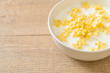 cereals with fresh milk