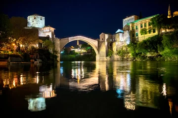 Keuken foto achterwand Stari Most Night Shot of the Famous Old Bridge (Stari Most) Crossing the River Neretva in Mostar, Bosnia and Herzegovina