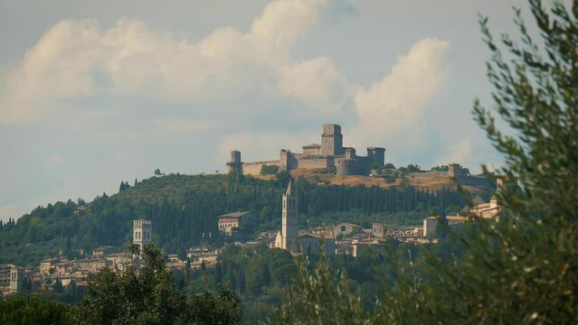 Assisi, panorama della citt&agrave; di San Francesco, Umbria, Italia