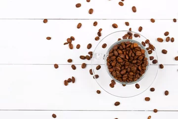 Crédence de cuisine en verre imprimé Café coffee beans in a cup