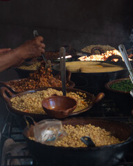 PREPARACIÓN DE ESQUITES EN EL PUEBLO MAGICO DE BERNAL EN QUERETARO MEXICO