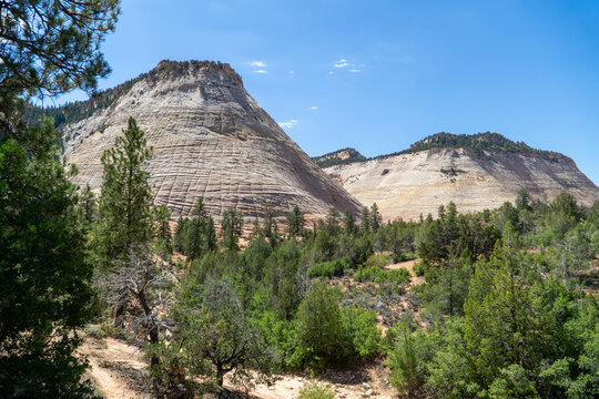 landscape, travel, zion, canyon, utah, hike, hiking, sky, park, national, view, mountain, rock, scenic, wild, valley, outdoor, peak, nature, natural, trail, sandstone, tourism, cliff, usa, river, suns