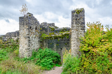 Fototapeta na wymiar Kallmünz, Germany - view of Kalmünz castle ruins
