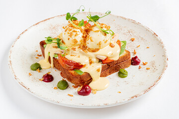 toast with poached egg and sauce
