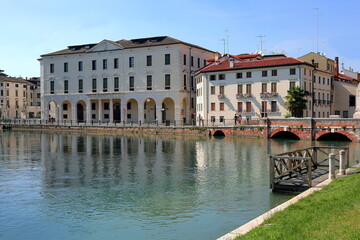 palazzi storici di treviso, historical building of treviso - 651901991