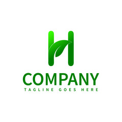 Fototapeta premium eco h letter logo template . . green letter h logo template , nature letter logo template , h with leaf vector file , minimal letter h nature logo template