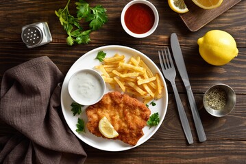 Wiener schnitzel with potato fries