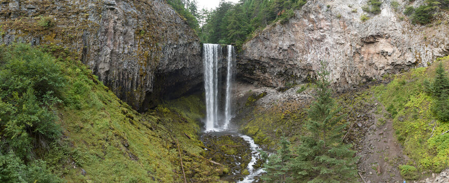 Found on the eastern slopes of Mt. Hood, Oregon, the impressive Tamawanas Falls drops over 150 feet into a gorgeous forest. Not far from Portland, this is one of Oregon's most splendid waterfalls.  