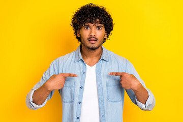 Photo of impressed speechless person point fingers self himself cant believe isolated on yellow color background - obrazy, fototapety, plakaty