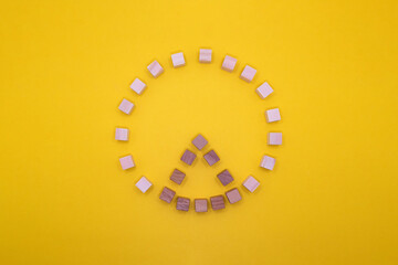 ウッドキューブ製の割合を示した黄色い背景の円グラフ