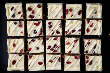 White Chocolate, Cranberry Bars, chewy bars in a box