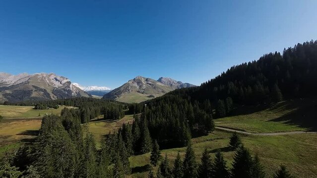 SPV drone flight over the Plateau de Beauregard, between La Clusaz and Manigod, Haute-Savoie, France.
With the backdrop, beyond the plateau, of the Aravis mountain range and the Mont-Blanc mountain ra