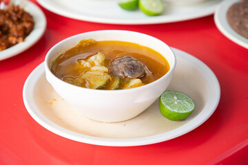 caldo de res