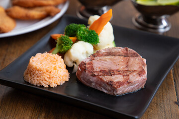 steak de atun