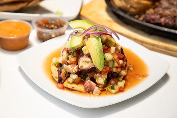 tostada de pulpo