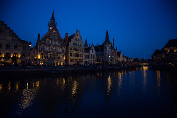 Fototapeta na wymiar Night view to the city of Ghent, Belgum