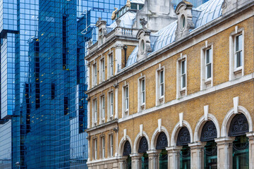 Contrast of old and new in London - 652388319