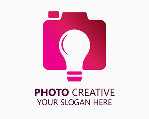 photo creative, photo idea logo design template. camera and bulb illustration vector