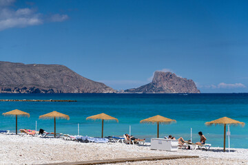 Obraz premium beach and umbrellas in Altea, spain