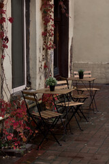 table and chairs, cafe terrace, coffee shop terrace, autumn cafe, autumn mood, autumn aesthetic, vibe, street, red leafs, wooden chairs, maple leafs, patio