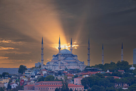 The Sultanahmet Mosque (Blue Mosque) - Istanbul, Turkey