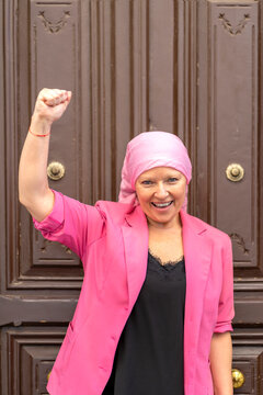 woman sick with cancer always positive and fighter