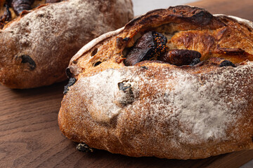 Pain de campagne with fig