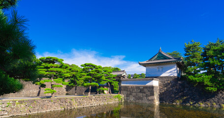 Fototapeta na wymiar 皇居外苑　桔梗門（ききょうもん）~Tokyo, Japan. The Imperial Palace