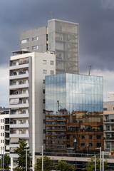 
​Ver detalles
38 / 5.000
Resultados de traducci&oacute;n
Resultado de traducci&oacute;n
office building on a cloudy day
