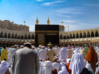 Muslims praying at the Kaaba