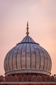  Dome of Jame Masjid at Sunset in Delhi