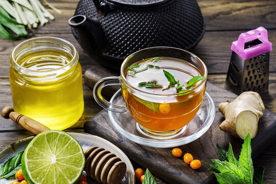 Sea buckthorn tea with honey and lime