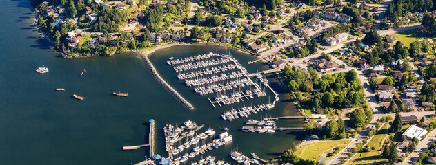 Gibsons, Sunshine Coast, BC, Canada. Aerial View. Sunny Day. - obrazy, fototapety, plakaty
