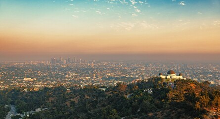 Fototapeta premium Los Angeles skyline mountain