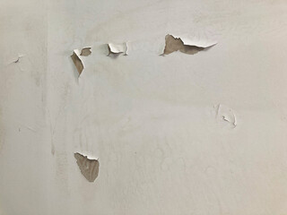 Close up defect of water stain on white ceiling. - 653064361