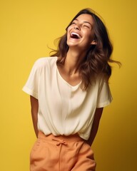 Fototapeta premium traveller portrait shot female woman standing against color wall traveller casual cloth smiling happiness woman portrait studio shot