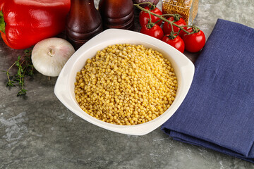 Dry ptitim heap in the bowl