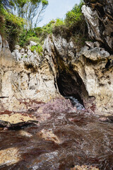 Fototapeta premium the smallest beach in the world at low tide