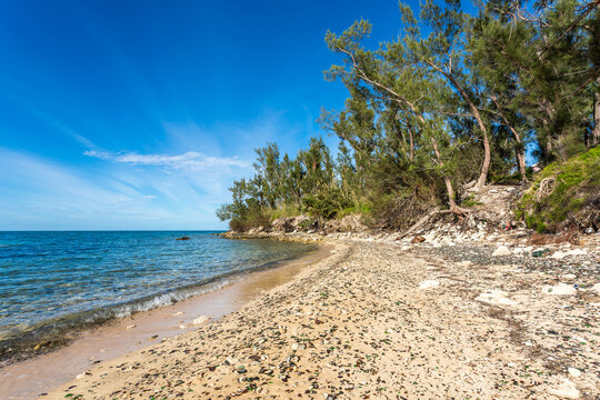 Glass Beach, site of large quantities of sea glass, from shipwrecks and bottles thrown into the sea from the Royal Navy Dockyard over hundreds of years, Bermuda, Atlantic
