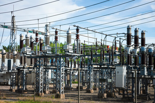 Electrical substation connected to electricity line
