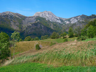 Fototapeta na wymiar Via Transilvanica trail in Mehedinti Mountains, Romania, Europe
