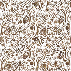 Abstract seamless pattern on transparent background. Paper texture, brown watercolor stains and splashes and threads of golden glitter on pattern. (pattern: sp03b)